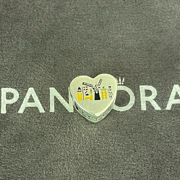 Pandora Solvang Exclusive Charm - Picture 1 of 4